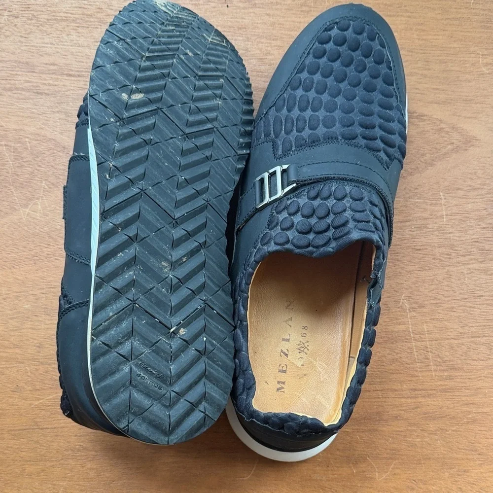 Mezlan Black Textured Sneakers